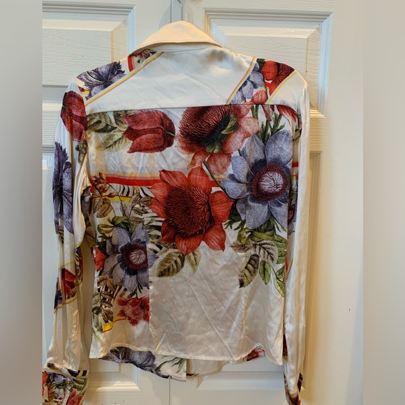 COPY - Roberto Cavalli Silk and elastin blouse - Picture 2 of 14